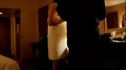 Düz eski türkçe konuşmalı amatör sex kız arkadaşı derin delinmiş
