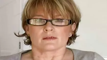 Rus fahişe. BJ amatör altyazılı porno anal sonra bakın. Krem.