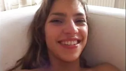 Küçük memeli ama büyük aç amator turk porno twitter kedi